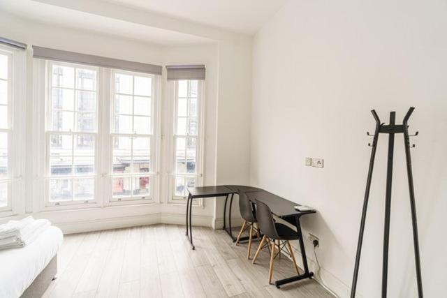 The Apartments Kensington High Street London Ngoại thất bức ảnh