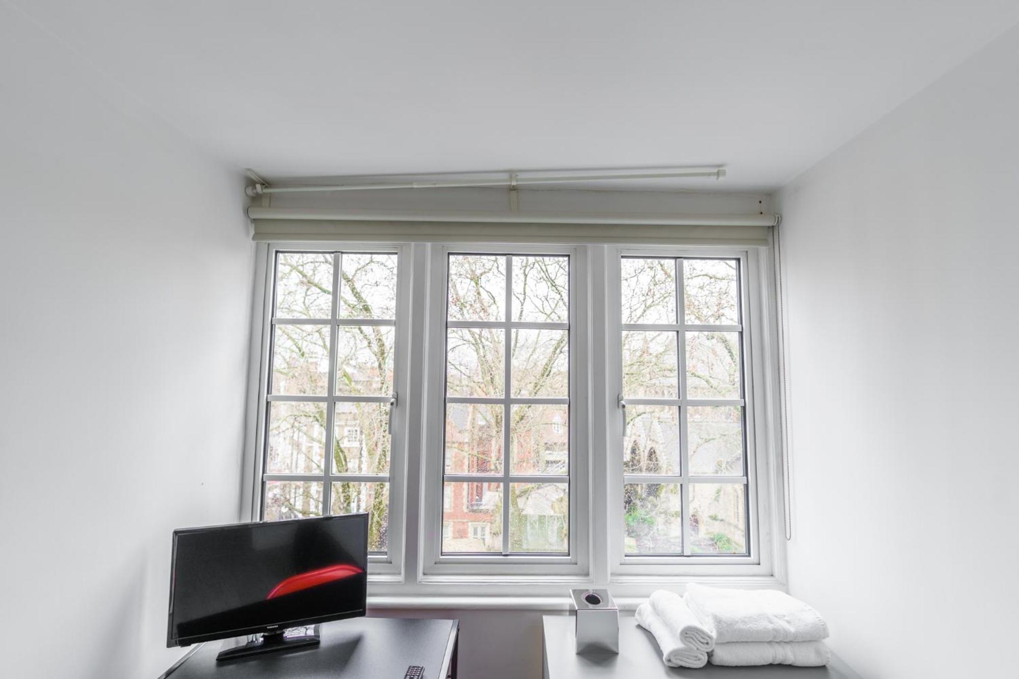 The Apartments Kensington High Street London Ngoại thất bức ảnh